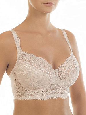 Бюст Nikol Djumon