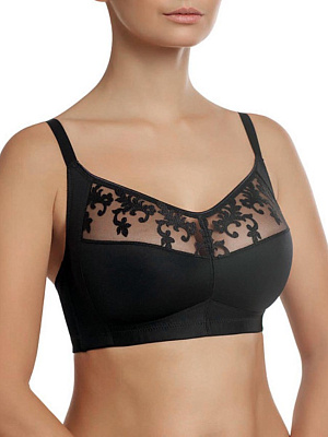 Бюст Nikol Djumon