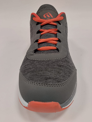 Кроссовки жен. Milton