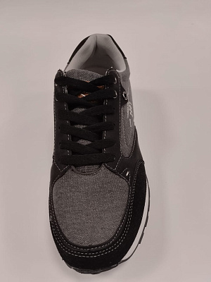 Кроссовки муж. Milton