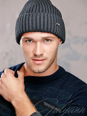 Шапка муж. Gulyann