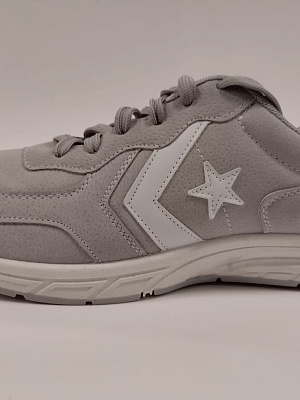 Кроссовки муж. Uk Niki